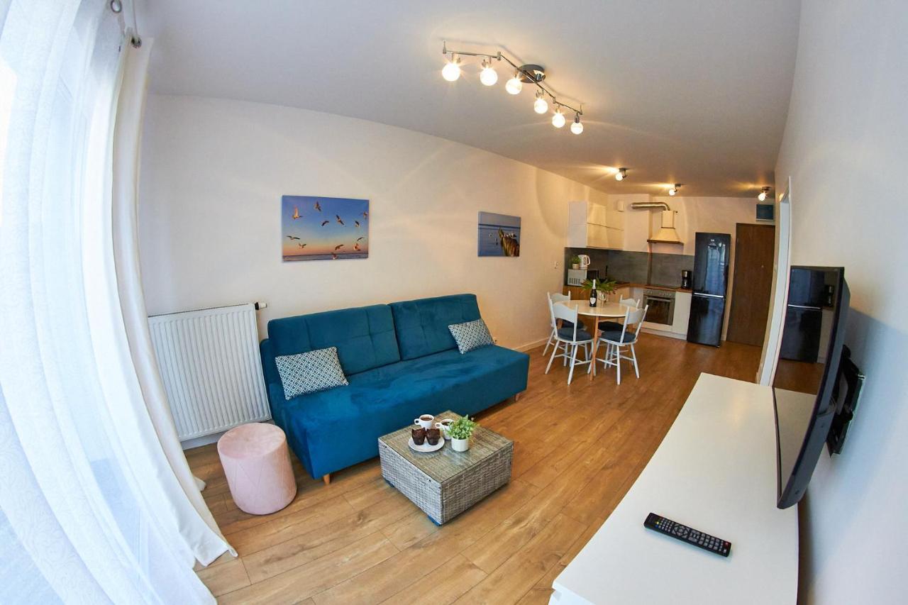 Apartamentyprzymorzu Baltycki Z Miejscem Postojowym I Ogrodkiem Kolobrzeg Exterior photo